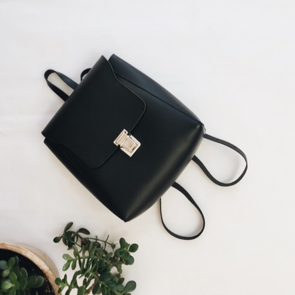 Brandy Melville backpack